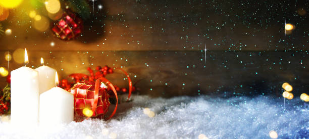 istock Candels With Christmas Decoration 1011411986