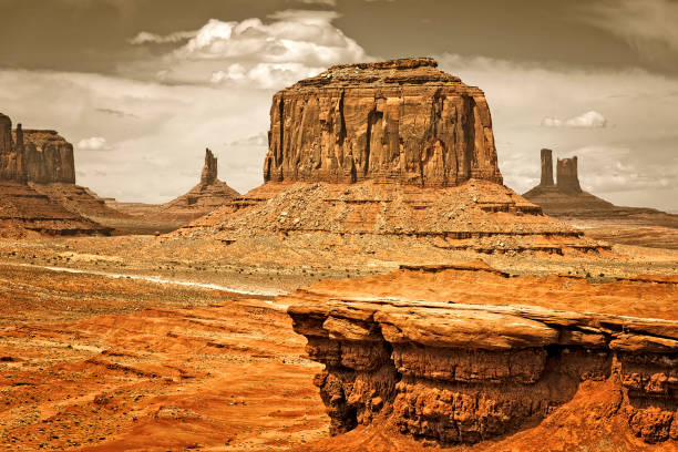 john ford point - merrick butte imagens e fotografias de stock