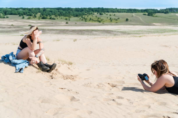 Photographing the model in the sands