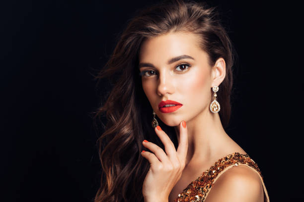 istock Beautiful girl 1011494098