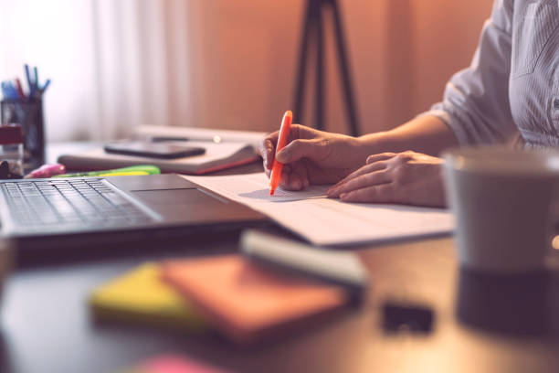 istock Marking segments of a contract with the highlighter 1011514186