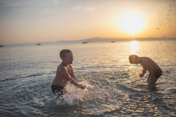 istock Sunrise by the sea 1011539464