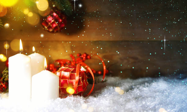 istock Candels With Christmas Decoration 1011564512
