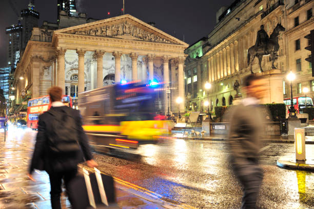 istock Bank in London 1011589154