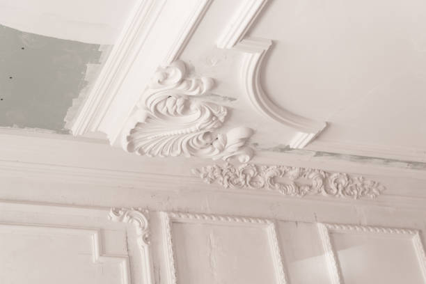 plaster molding in the room