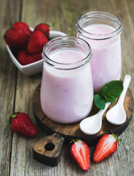 istock Jars with strawberry yogurt 1011717970