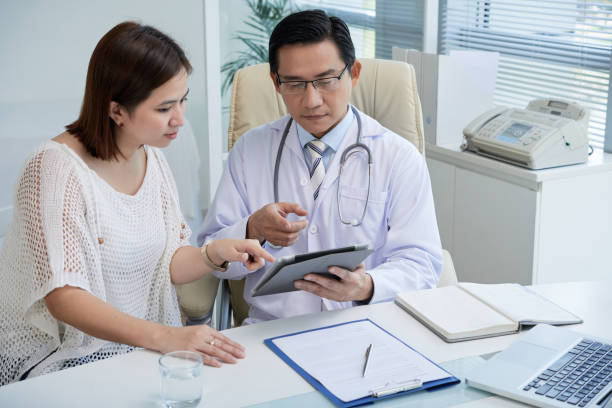 istock Patient and doctor 1011738592