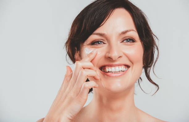 istock Her favourite creme for fighting under eye circles 1011844540
