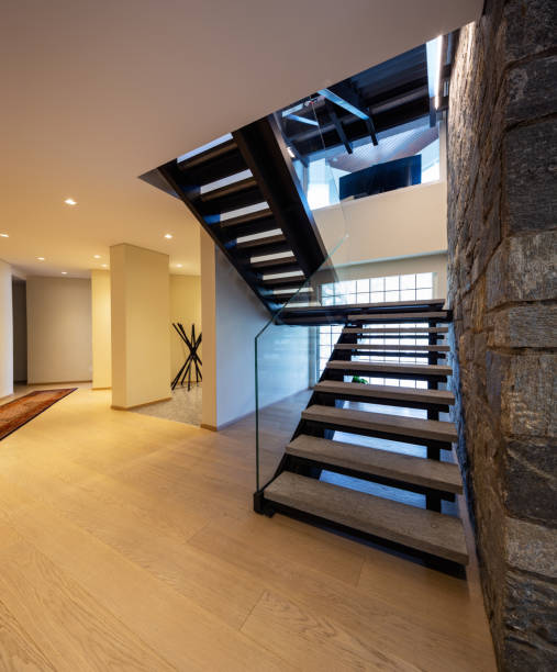 istock Entry with stone stairs, luxurious entrance 1011857416