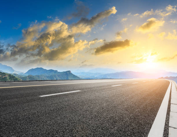 istock Empty asphalt highway and mountain natural landscape 1011860892