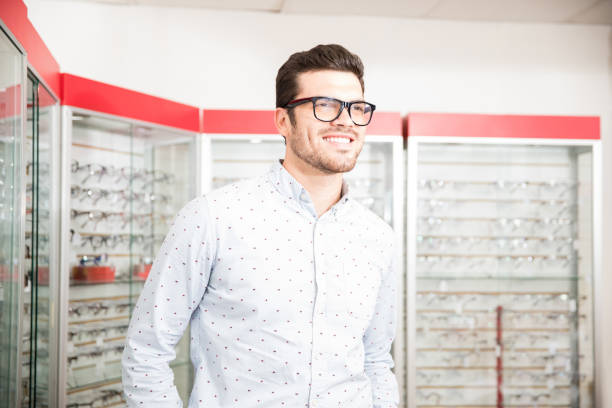 istock Portrait of smiling man wearing eyeglass 1011977492