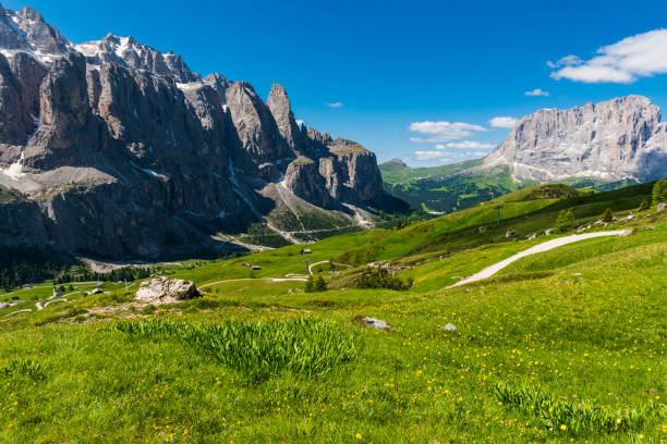 istock Stunning scenery in the Dolomites, Italy 1012000724