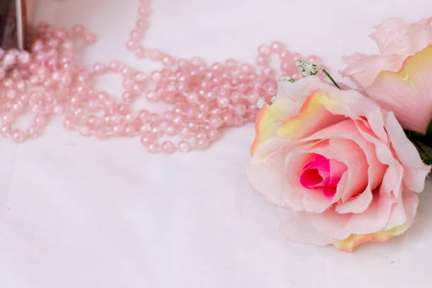 istock Valentines Day Pink Roses Isolated on White Background.Valentine background.. 1012094866