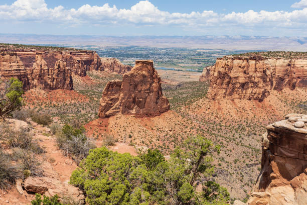 istock Scenic Colorado National Monument 1012151856