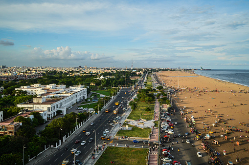 Playa Marina - mar de la bahía de Bengala - Chennai photo
