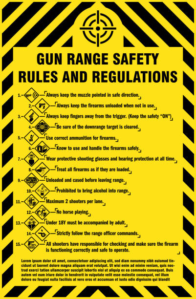 銃範囲の安全規則や規制。サインとシンボルでライブ火災安全の規則します。黒と黄色の色の標識です。 - crosshair gun rifle sight aiming点のイラスト素材／クリップアート素材／マンガ素材／アイコン素材