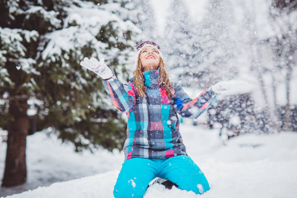 istock Love winter and snow 1012519796