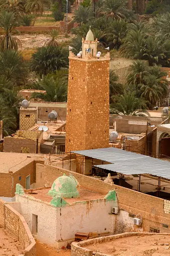 El Menia Photos Télécharger des images gratuites sur Unsplash