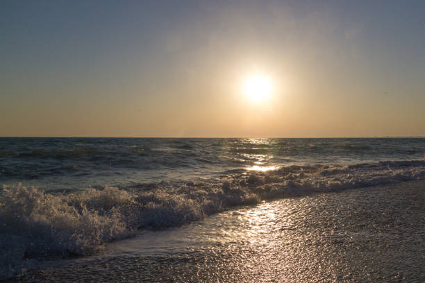 istock Beautiful sunset on the summer sea 1012648254