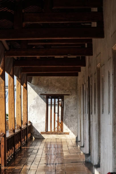 istock old building hall way exterior balcony sunlight shadow 1012650976