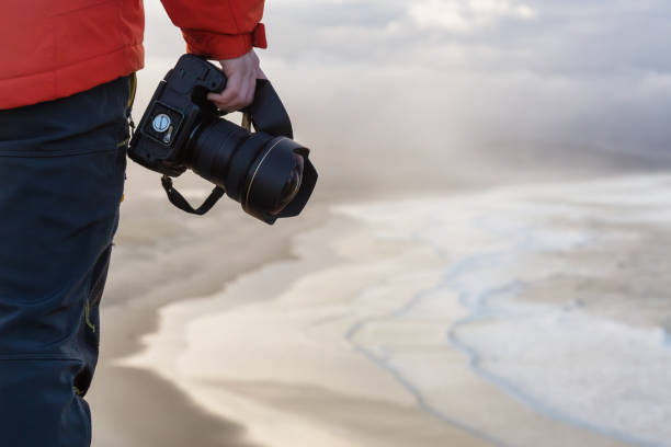 istock Photographer in Oregon Coast 1012667302
