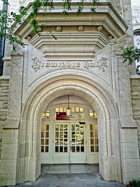 istock Dinwiddie Hall Tulane University 1012682334