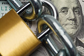 hundert-dollar-schein.jpg?b=1&s=170x170&k=20&c=z_WDf6BuCKKCmrp0Ct_PEIUGk7qGXIt9pwTO3TM0Z3g=