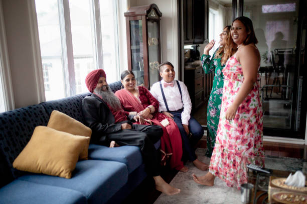 istock Indian family 1012711792