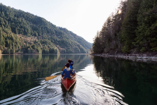 istock Canoeing in Harrison Hot Springs 1012722272