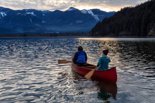 istock Canoeing in Harrison Hot Springs 1012722548