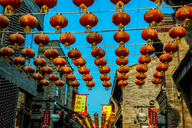 chinesisches neujahr-laternen in china stadt, peking, capital cities, feier, china - ostasien - capital cities beijing china asia stock-fotos und bilder