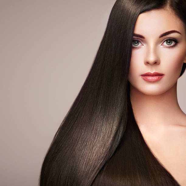 istock Beautiful woman with long smooth hair 1013022600