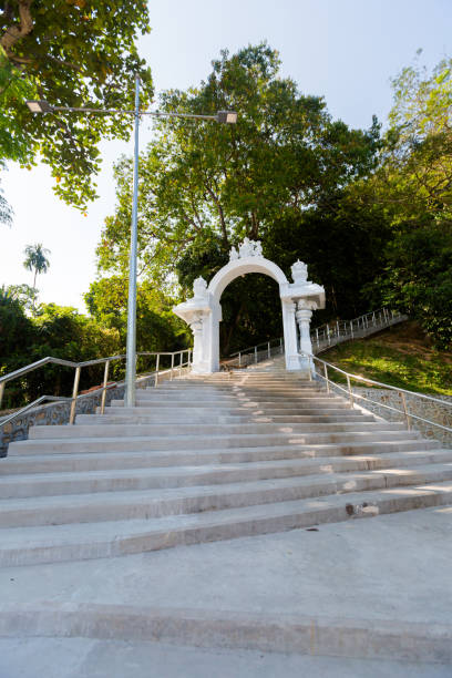 istock Arulmigu Balathandayuthapani temple Penang Malaysia 1013026202