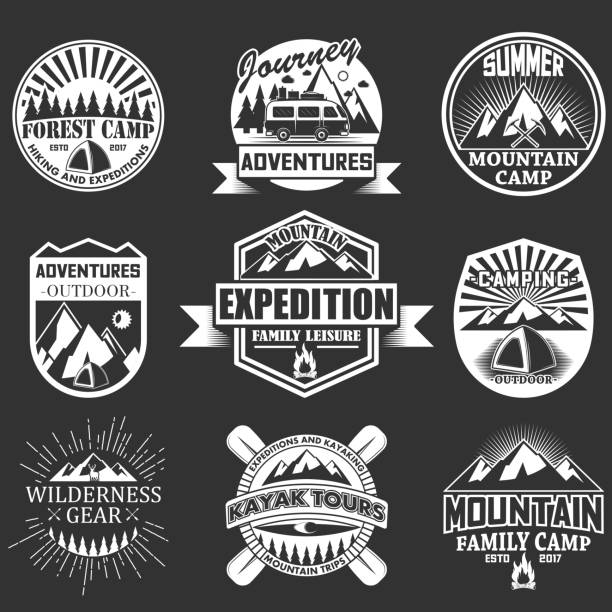 illustrazioni stock, clip art, cartoni animati e icone di tendenza di set vettoriale di etichette avventura all'aperto, emblemi - camping picnic mountain vector