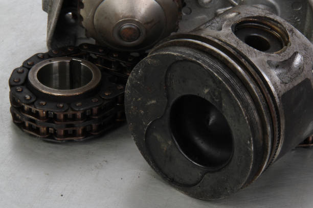 istock Drawing instrument near ball bearing 1013103750