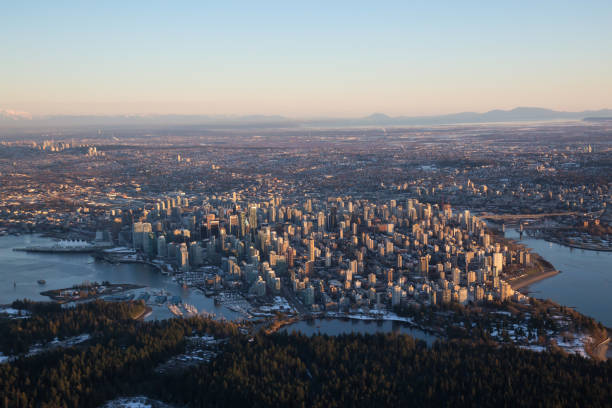 istock Downtown Vancouver Aerial during Sunset 1013112398