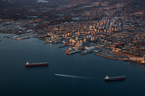 Zona industrial en Vancouver, BC photo