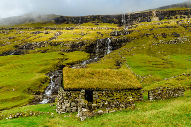 istock Faroe Island, Kingdom of Denmark 1013156254