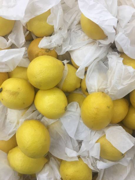 istock A pile of yellow lemons 1013175232