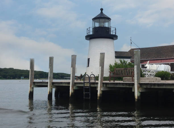 istock Lighthouse at Mystic Seaport 1013186518