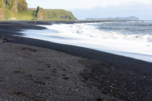 istock Coast of Vik i Myrdal, the village in Iceland 1013326708