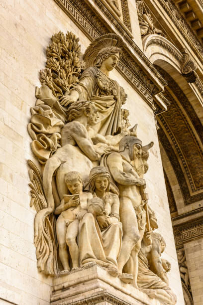 istock Architecture of Paris, France 1013408476