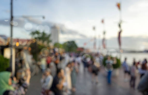 istock city people crowd abstract background blur action 1013416726