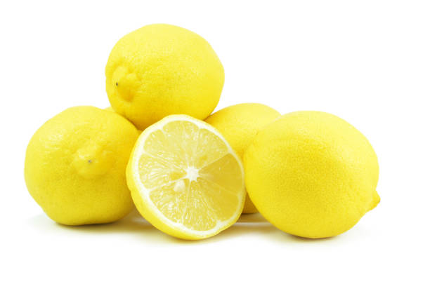 istock Ripe lemon fruits 1013424878