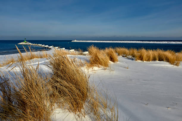 istock Baltic Sea, winter time, Poland 1013473814