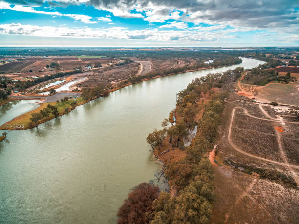 istock Murray River flowing through agricultural fields and native Australian vegetation 1013495408