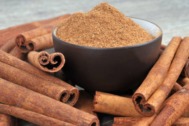 istock Cinnamon sticks and cinnamon powder 1013532760