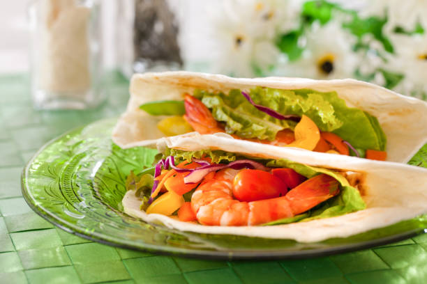 istock Sandwiches roll tortilla 1013549526