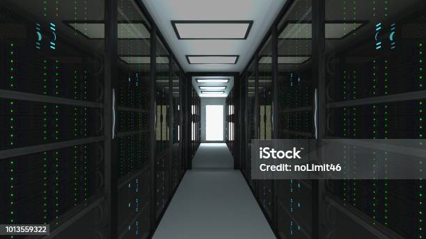 Photo libre de droit de Intérieur De Chambre Moderne Serveur Dans Le Datacenter Technologie De Télécommunication Réseau Et Internet Web Concept De Service Stockage Et Nuage De Données Volumineuses Rendu 3d banque d'images et plus d'images libres de droit de Centre de données