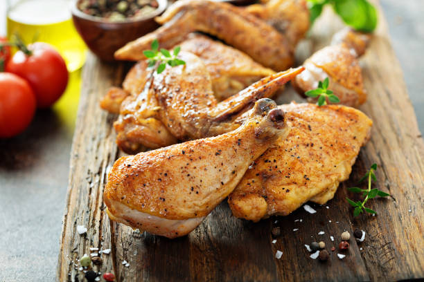 istock Pieces of grilled or smoked chicken 1013719572